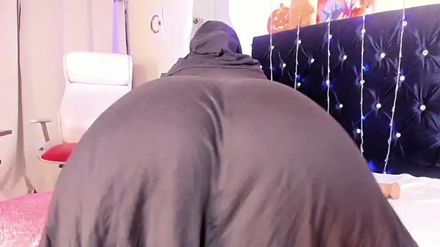 dana-alabi - Dana-Alabi's free webcam - UK Sex Cams