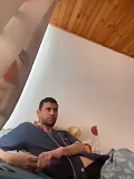 Michaell_Spinelly webcam