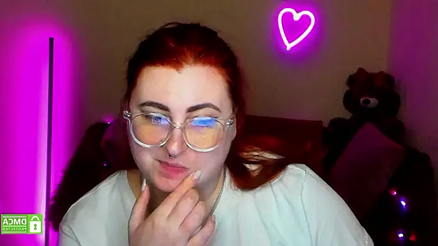 Alicia_love00 webcam