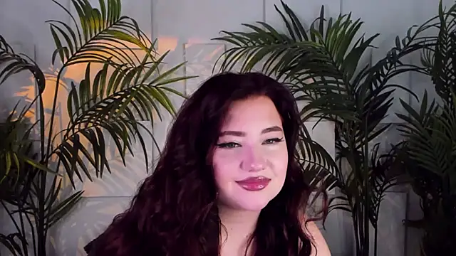 dakotasecret - DakotaSecret's free webcam - UK Sex Cams