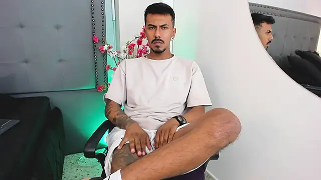 Latinmoster_boss webcam