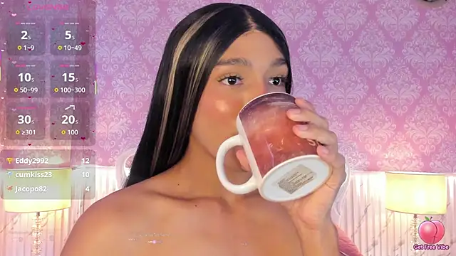 _AdharaSkinny webcam