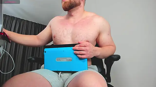 findom_guy (M young) - flash cock