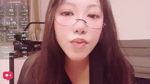 美女yigbg14在线直播