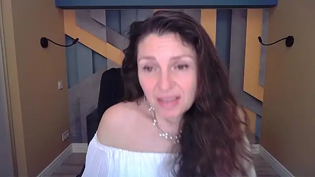 ellalong - EllaLong's free webcam - UK Sex Cams