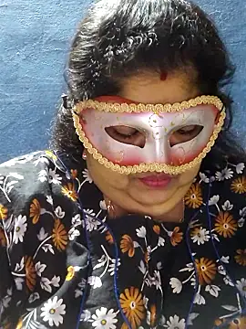 tamilthanushri webcam