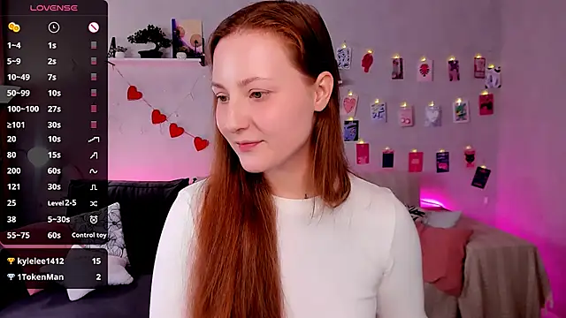 velvet_cherry_ webcam