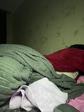 Naughtbaby_2025 webcam