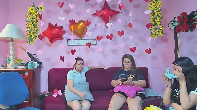 lesbiancuple webcam