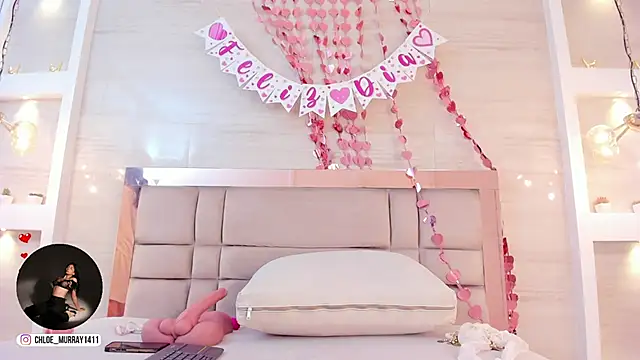 chloe_murray webcam