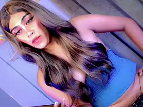 sassysiren28 webcam
