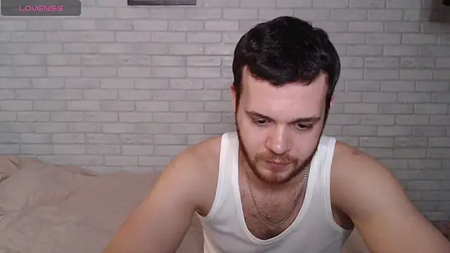 Alexxx_horny webcam