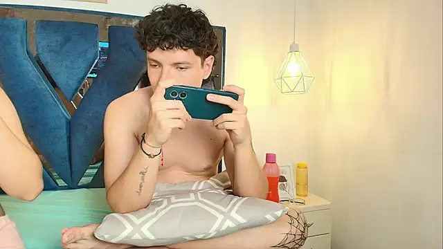 Zoe_And_Dylan_ webcam