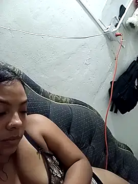 Hot-Latina-xxx webcam