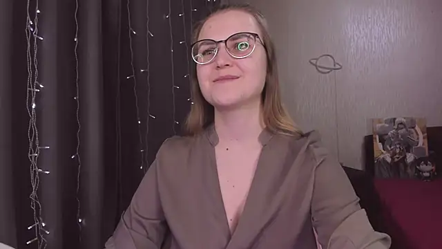 MissBrightShine webcam