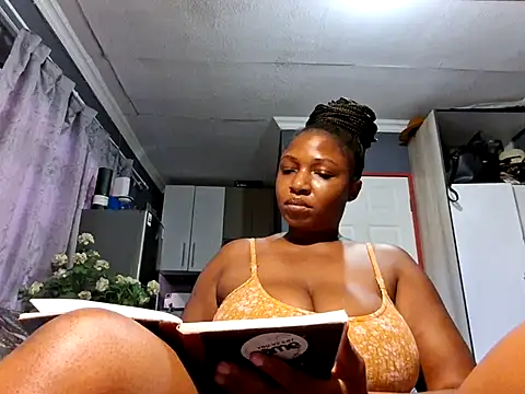 EbonyRose9