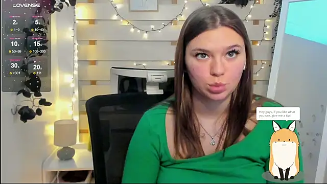 Josephine_Kiss webcam