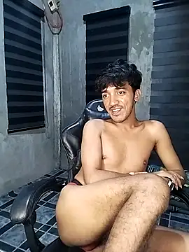 rowycam (M young) - Show cock