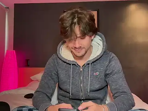 mcklister_kinky_feets webcam