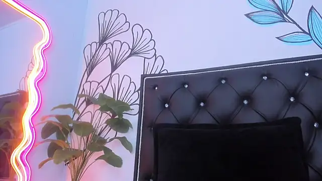 Sweet_Ariadna_ webcam