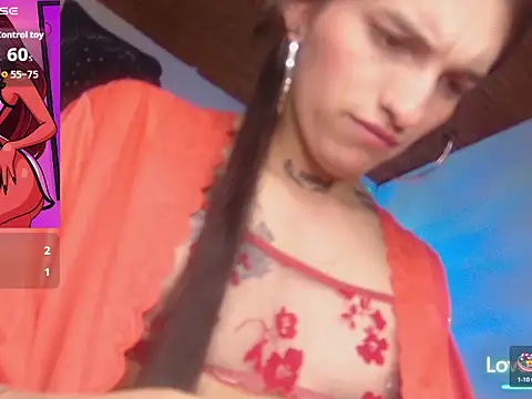 Scarlett_crastrawberry webcam