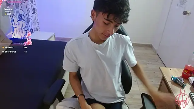 osamu_tay - Osamu_tay's free webcam - UK Sex Cams