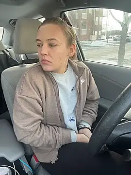 AllesandraLove webcam