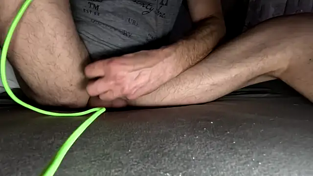 t0yforeskin - T0Yforeskin's free webcam - UK Sex Cams