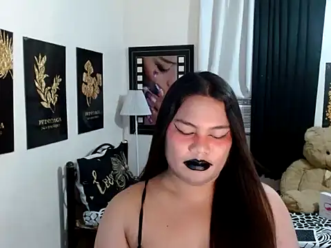 TSbrianaHugeCock webcam