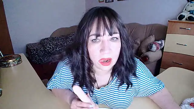 Lucretia_Goldi_ webcam