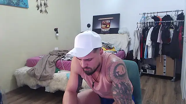 Tiberius_hunk webcam