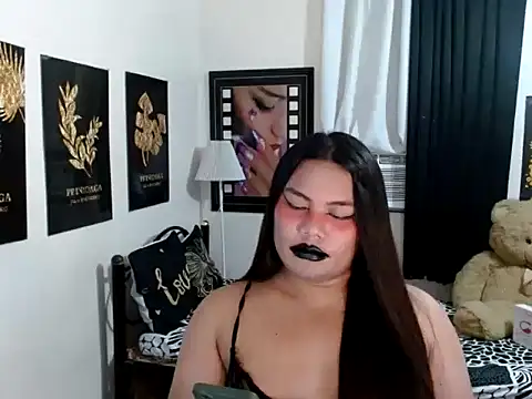 TSbrianaHugeCock webcam