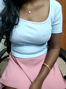 Tamilmallu-duskygirl03 webcam