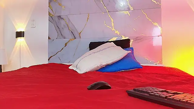 Latinblack_98 webcam