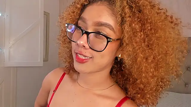 Sienna_brunette webcam