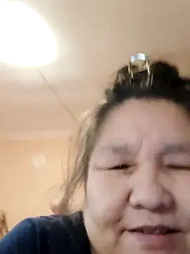 Zulfiya_Bruce webcam