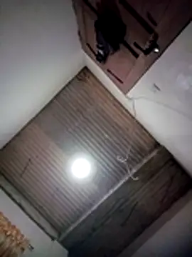 Webcam Model (TropicalFlower)  is live.Free join now!