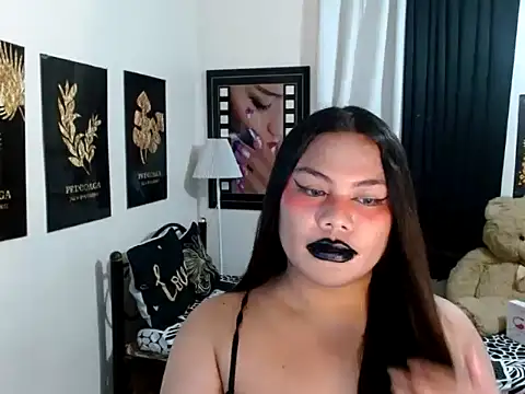 TSbrianaHugeCock webcam
