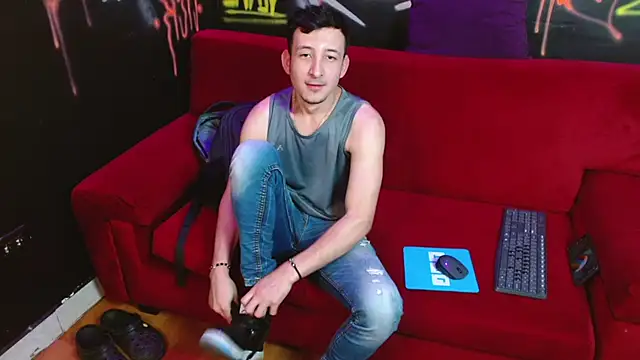 AnyeloBlack69 webcam