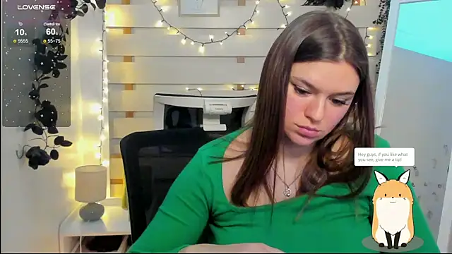 Josephine_Kiss webcam