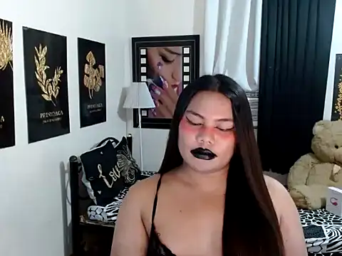 TSbrianaHugeCock webcam