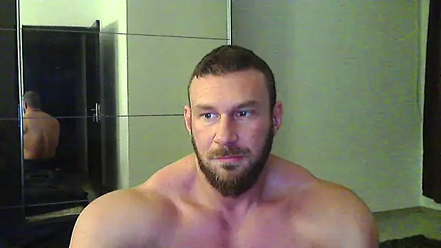 muscularkevin webcam