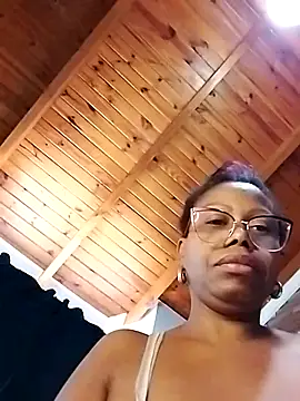 littlebrunett webcam