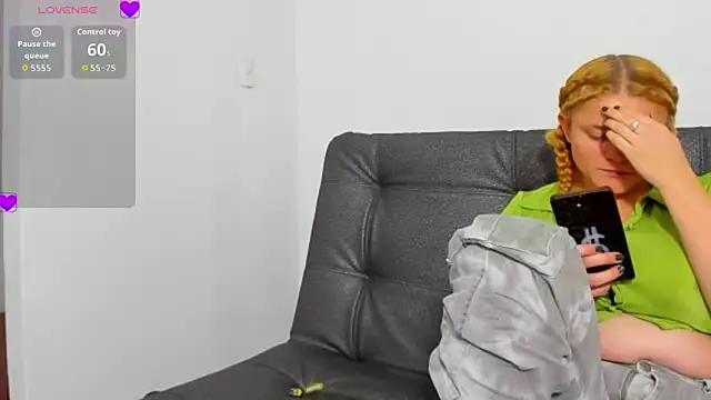 Cherrysweetyx webcam