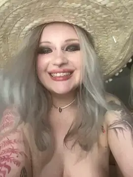 DriveThruDolls webcam