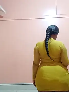 Luciouslips00 webcam