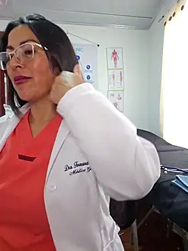 justsamantha_ - JustSamantha_'s free webcam - UK Sex Cams