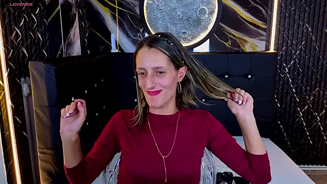 Karolyn_rousse webcam