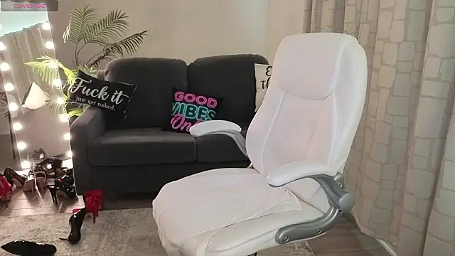 YourMarthaMayer webcam