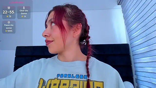 melanie_roux__ webcam